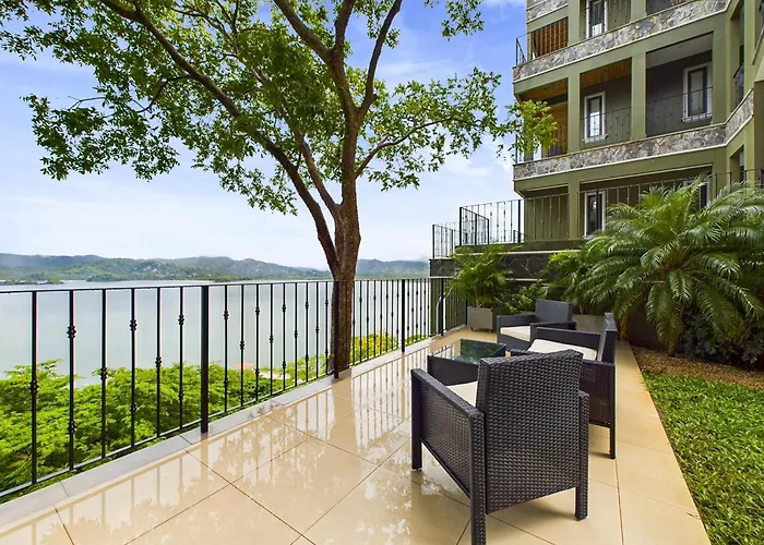360 Splendor 206-ocean View Condo-breakfast Included! Apartment