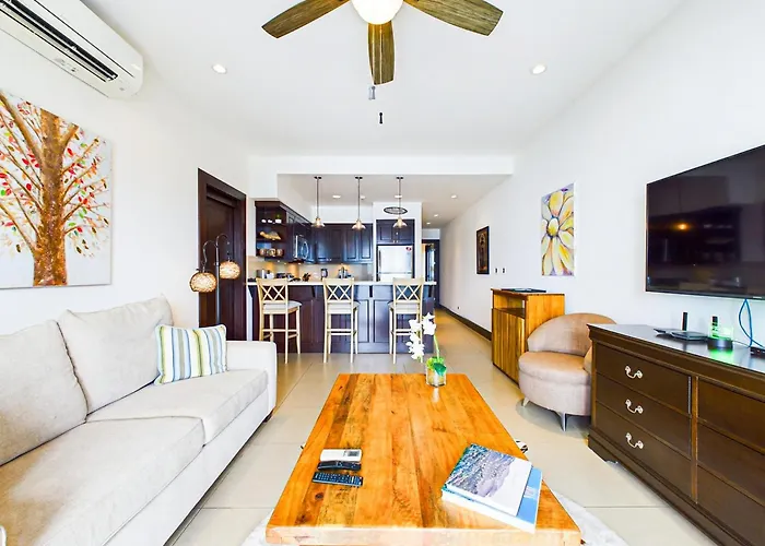 360 Splendor 206-ocean View Condo-breakfast Included! Apartment