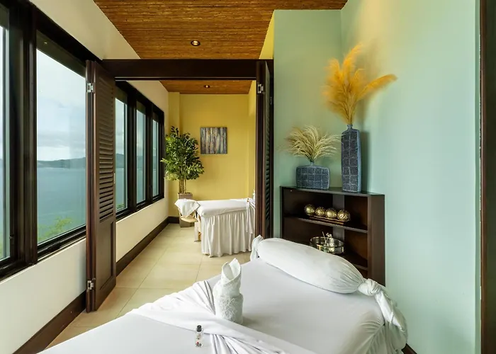 360 Splendor 206-ocean View Condo-breakfast Included! * Playa Flamingo